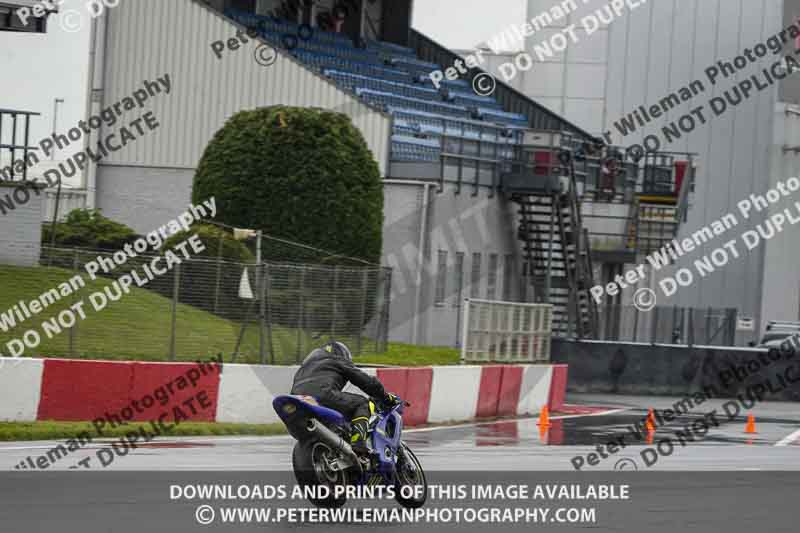 donington no limits trackday;donington park photographs;donington trackday photographs;no limits trackdays;peter wileman photography;trackday digital images;trackday photos